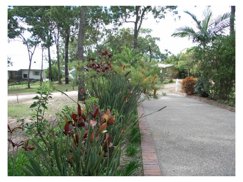 92 Beelong Street, Macleay Island QLD 4184
