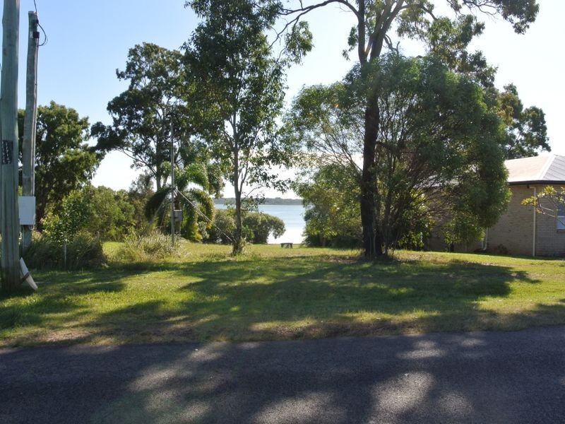 73 Canaipa Point Dv, Russell Island QLD 4184