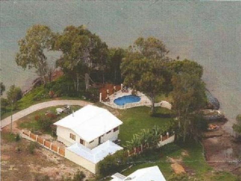 110 Minjerriba Road, Russell Island QLD 4184