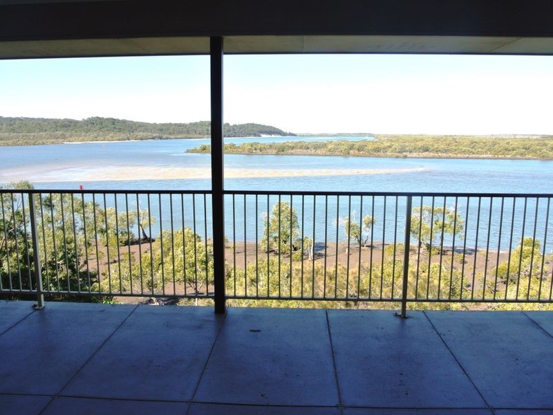 102 Crescent Dve, Russell Island QLD 4184