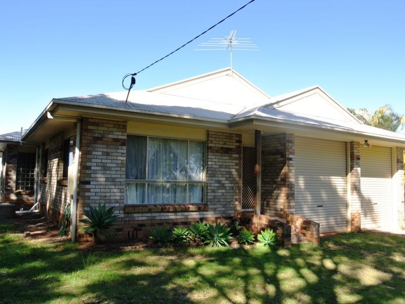 102 Crescent Dve, Russell Island QLD 4184