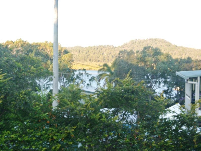 7 Yacht St, Russell Island QLD 4184