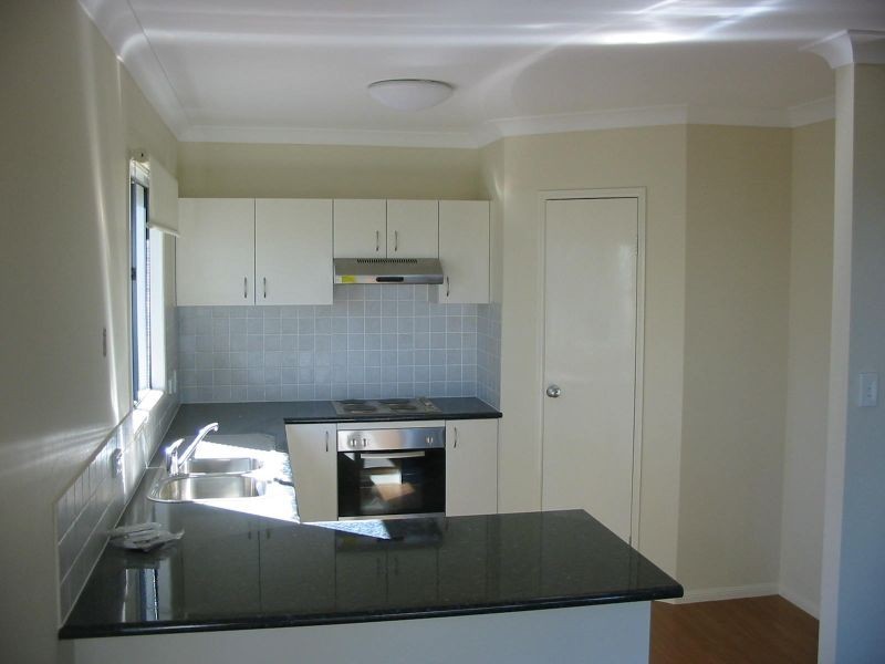 42 Deenya Pde, Russell Island QLD 4184