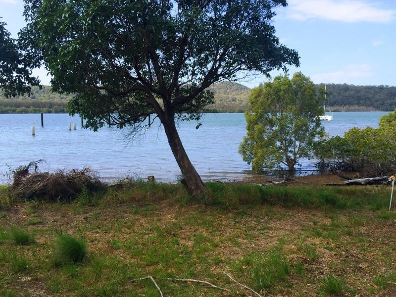 103 Wahine Dve,, Russell Island QLD 4184