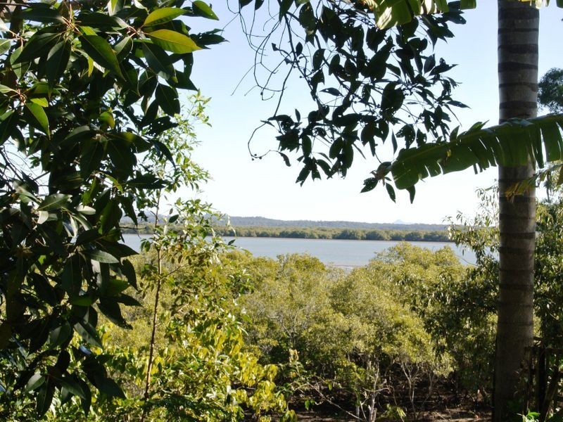 56 Deenya Pde, Russell Island QLD 4184