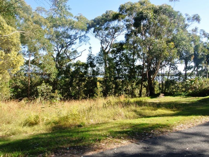 56 Deenya Pde, Russell Island QLD 4184