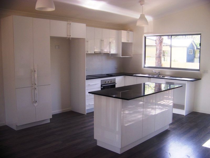 3 Forest Hill Rd, Russell Island QLD 4184