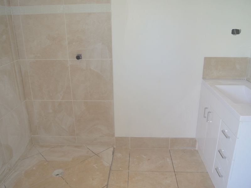 12 Oak Street, Russell Island QLD 4184