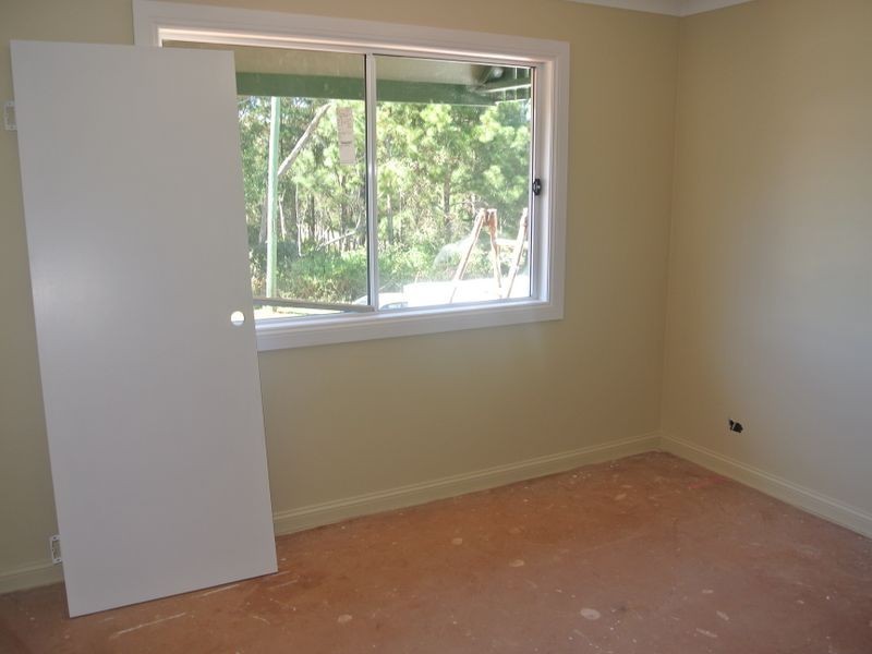 12 Oak Street, Russell Island QLD 4184