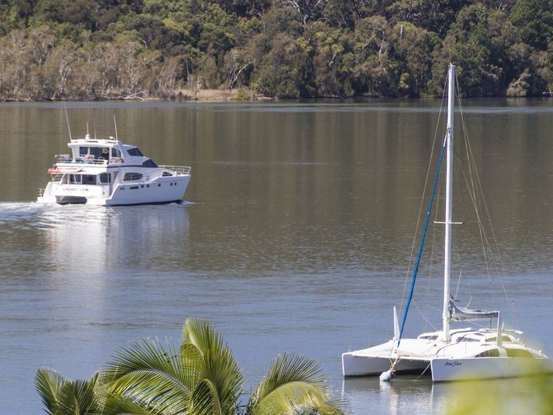 15 Island View Rd, Russell Island QLD 4184