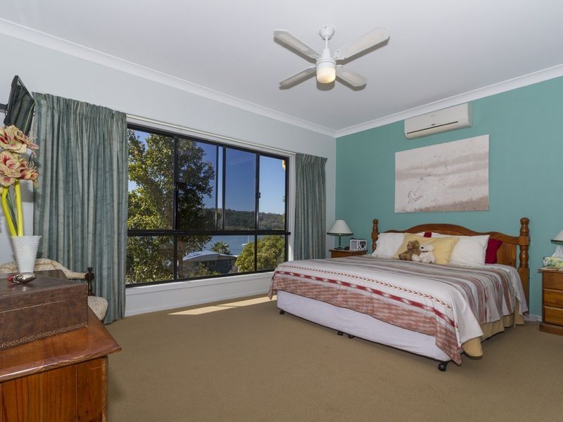 15 Island View Rd, Russell Island QLD 4184