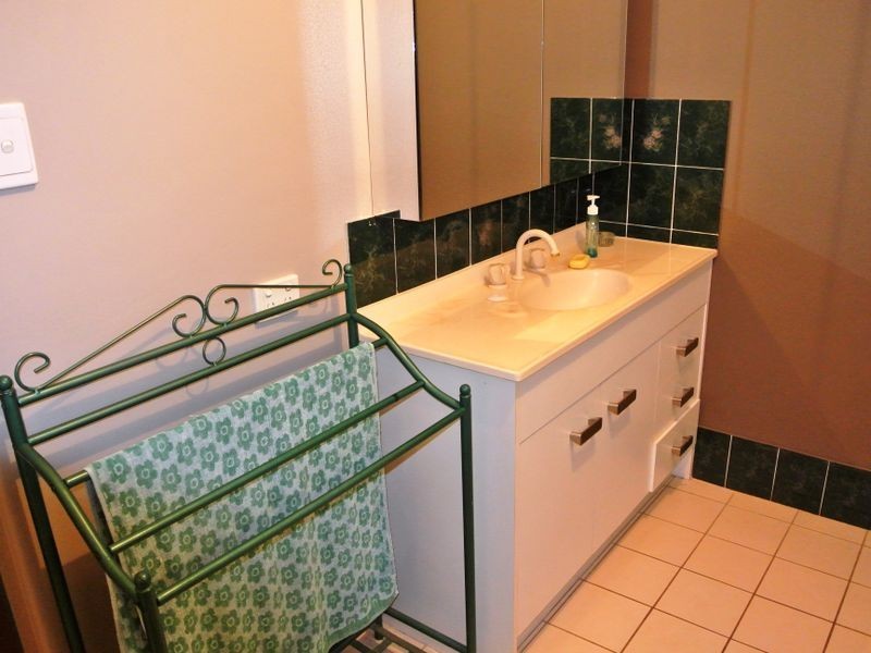 8 Dryandra Street,, Russell Island QLD 4184