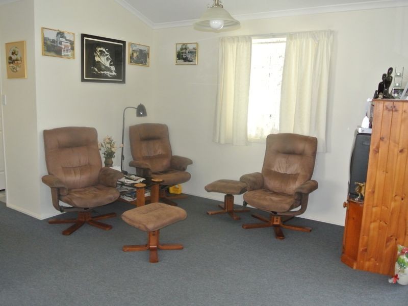 27 Toolona Ave, Russell Island QLD 4184