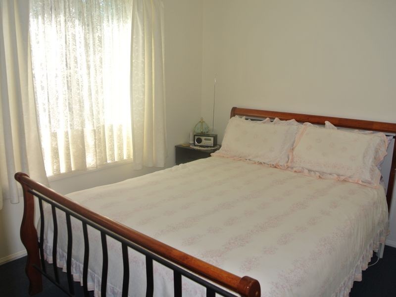 27 Toolona Ave, Russell Island QLD 4184
