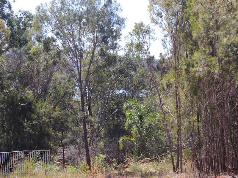 17 Highland Ridge Rd, Russell Island QLD 4184