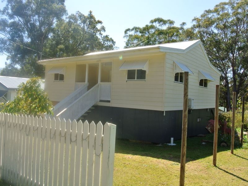 14 Goolagong St, Russell Island QLD 4184