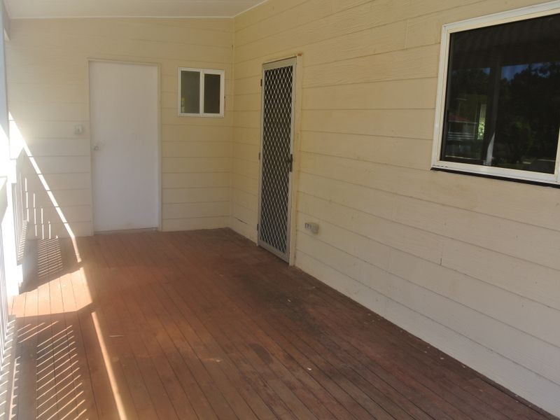 14 Goolagong St, Russell Island QLD 4184