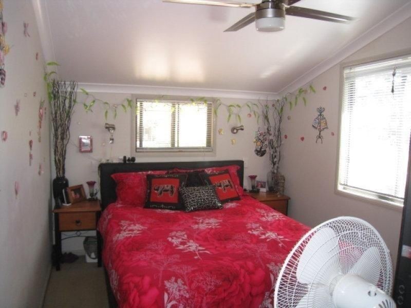 9 Kings Rd, Russell Island QLD 4184