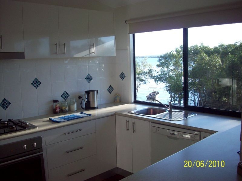 53 Bangalow St, Russell Island QLD 4184