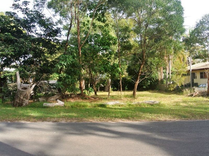 5 Cambridge Rd, Russell Island QLD 4184