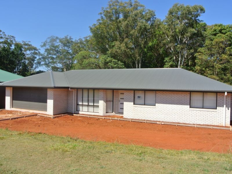 13 Web St, Russell Island QLD 4184