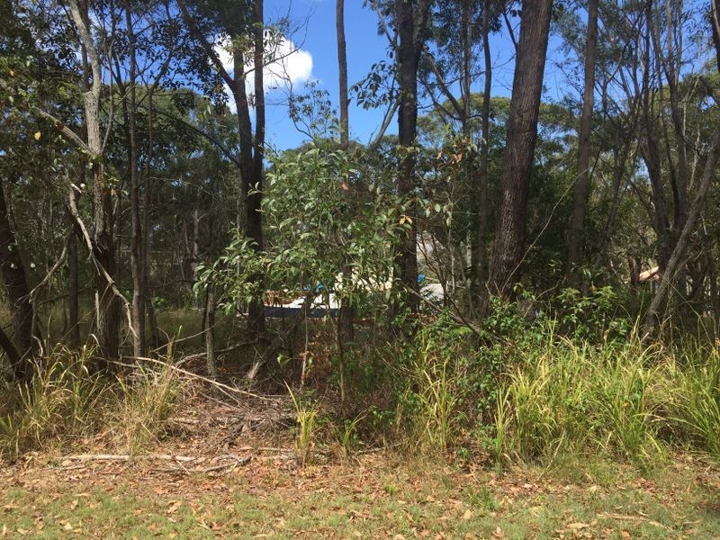 66 Tahlin Dve, Russell Island QLD 4184