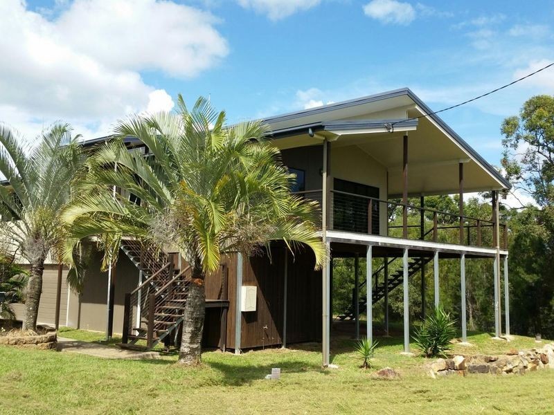 36 Tenanne St, Russell Island QLD 4184