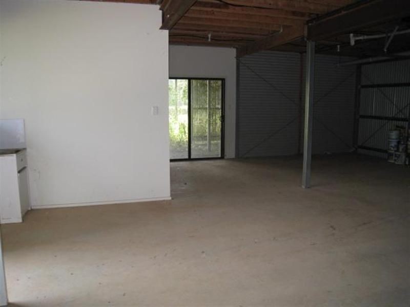 36 Tenanne St, Russell Island QLD 4184