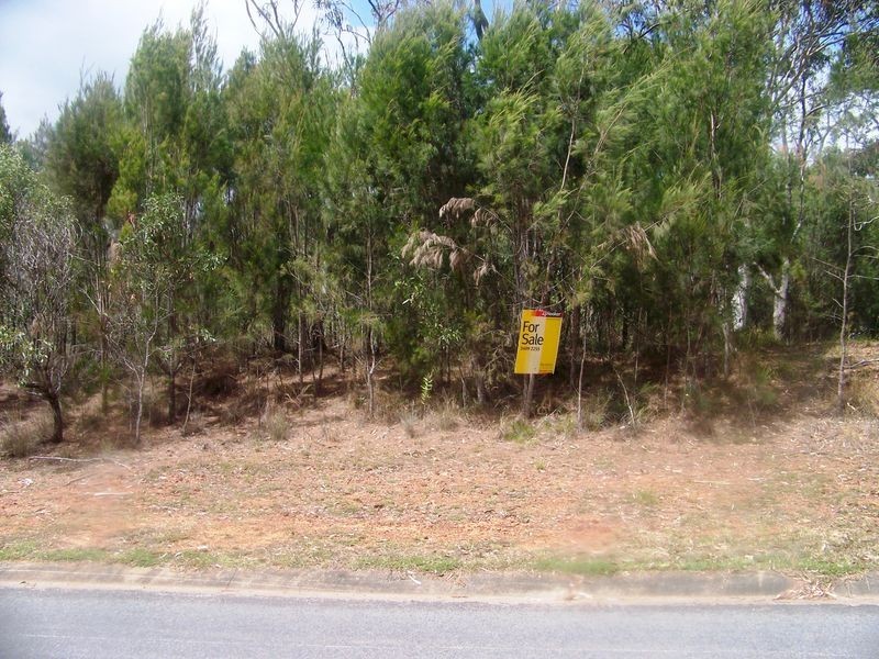 60 Barcelona Tce, Russell Island QLD 4184