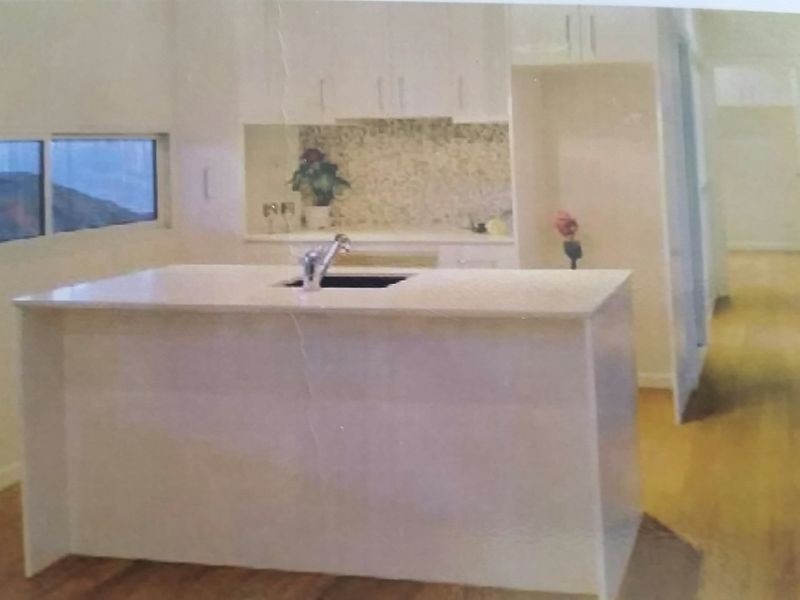 5 Bay View Rd, Russell Island QLD 4184