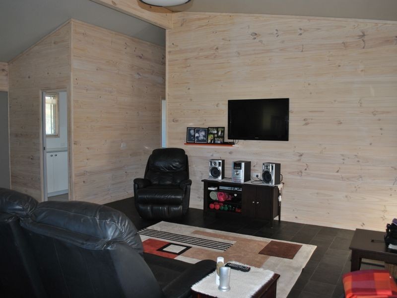 5 Elm St, Russell Island QLD 4184