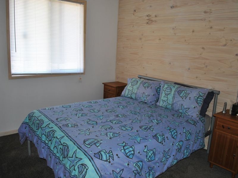 5 Elm St, Russell Island QLD 4184