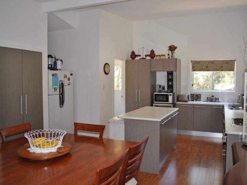 36 Channel Street, Russell Island QLD 4184