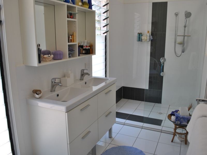 36 Channel Street, Russell Island QLD 4184