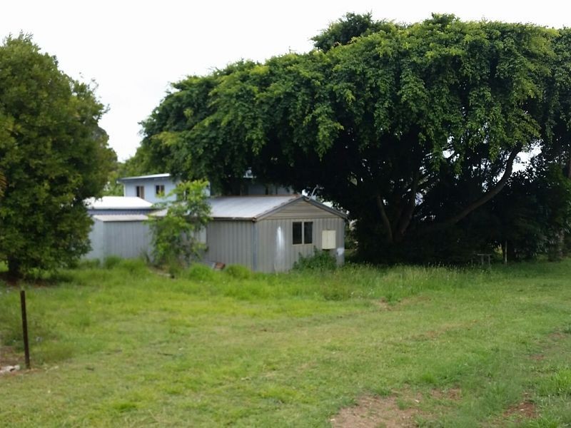 64 Bay Drive, Russell Island QLD 4184