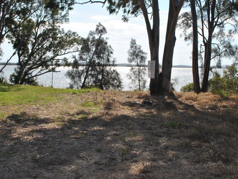 67 Bangalow St, Russell Island QLD 4184