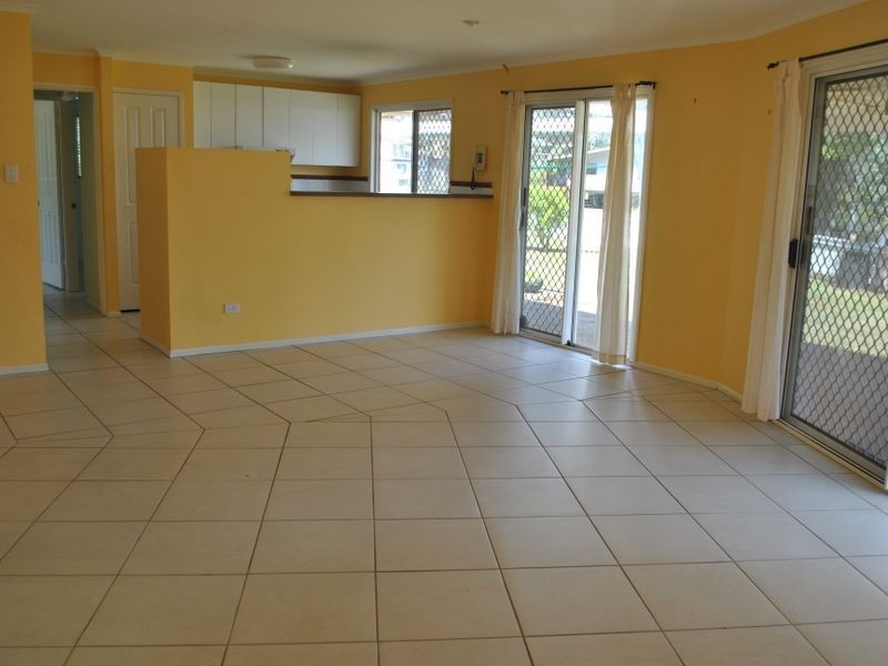 124 Canaipa Point Dve, Russell Island QLD 4184