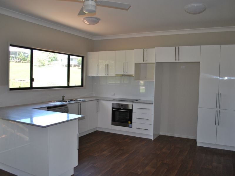 4 Autum Court, Russell Island QLD 4184