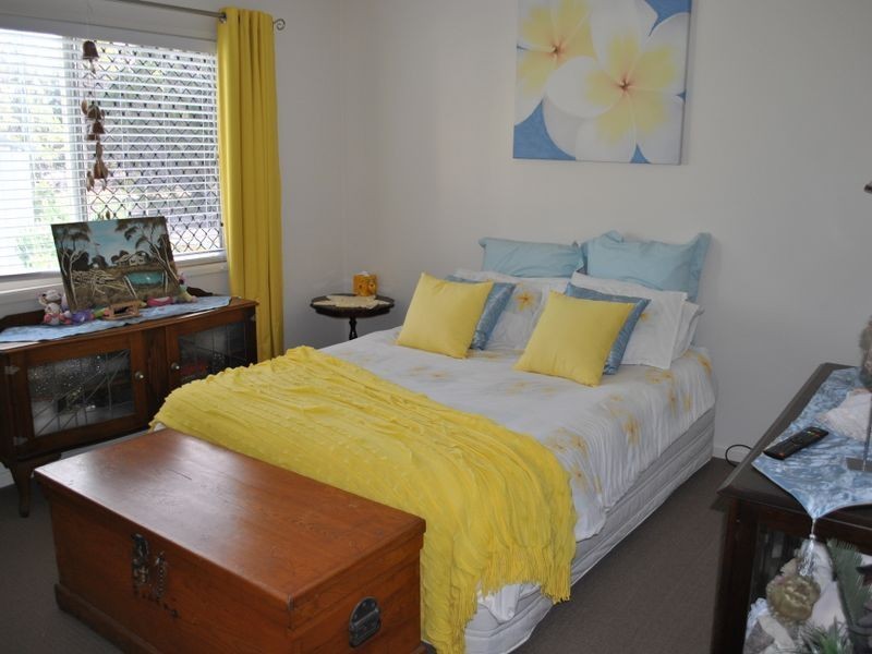 24 Little Cove, Russell Island QLD 4184