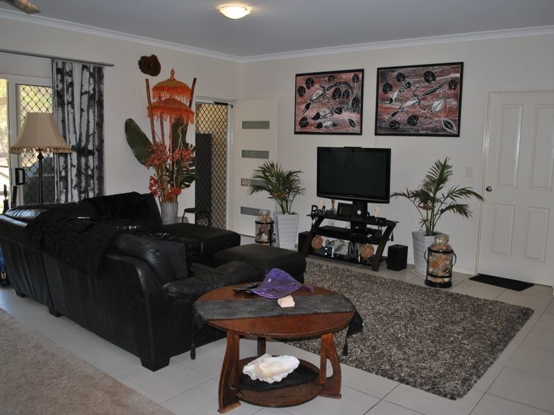 24 Little Cove, Russell Island QLD 4184