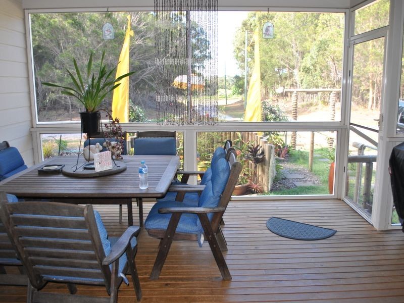 24 Little Cove, Russell Island QLD 4184