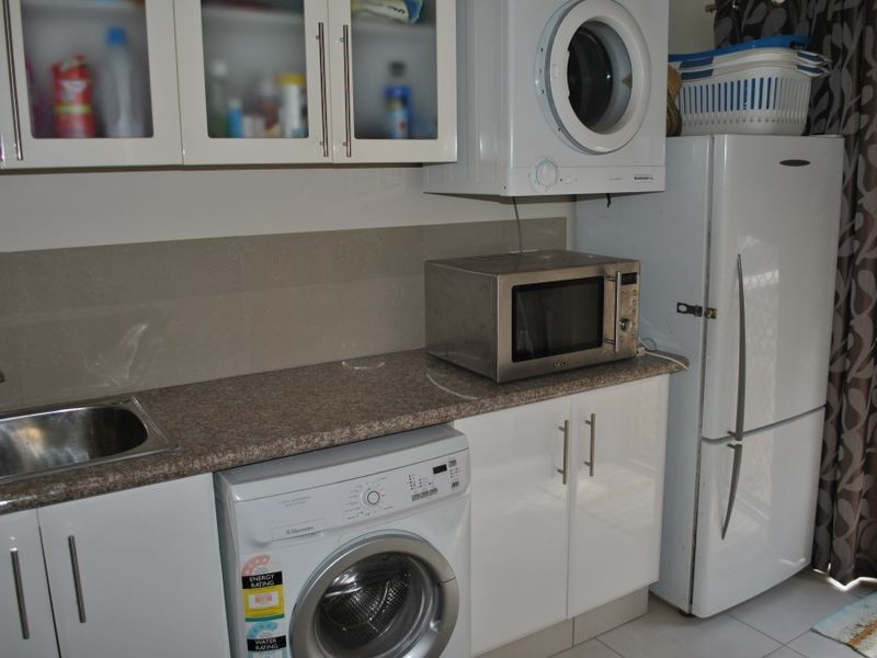 24 Little Cove, Russell Island QLD 4184