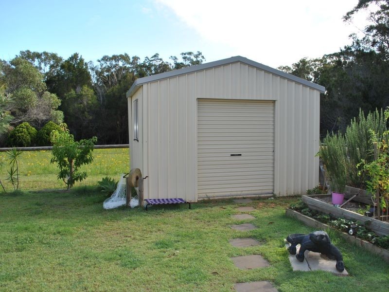 24 Little Cove, Russell Island QLD 4184