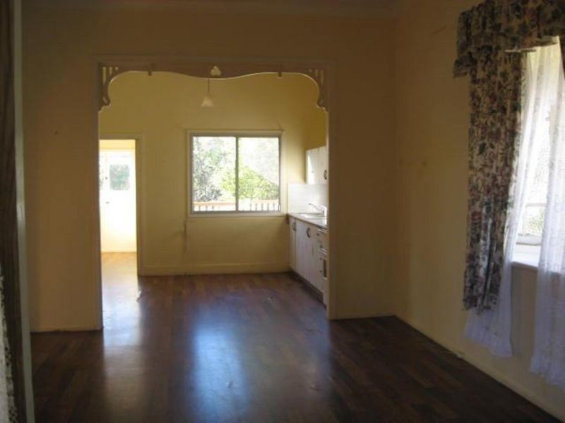 14 Beth St, Russell Island QLD 4184