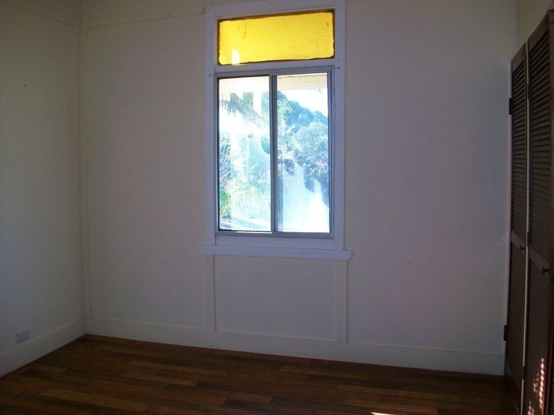 14 Beth St, Russell Island QLD 4184