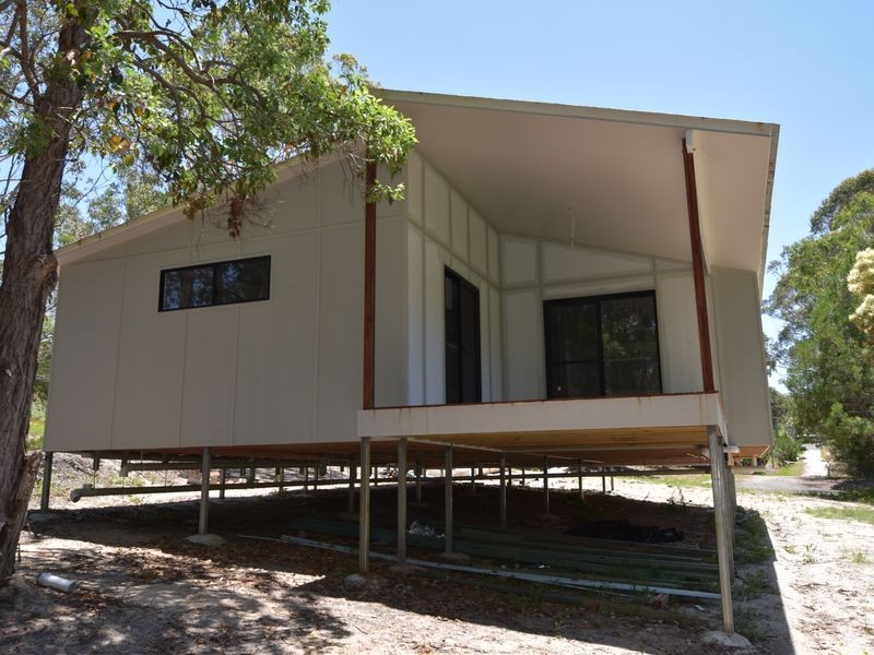 8 Sabot Street, Russell Island QLD 4184