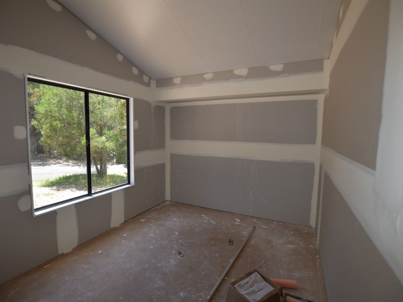 8 Sabot Street, Russell Island QLD 4184