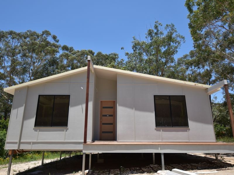 8 Sabot Street, Russell Island QLD 4184