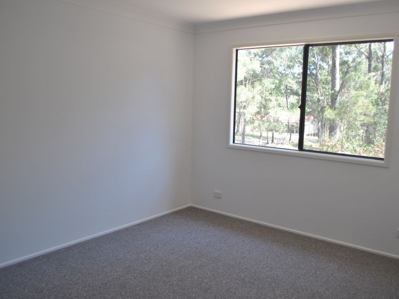 2 Crystal St, Russell Island QLD 4184