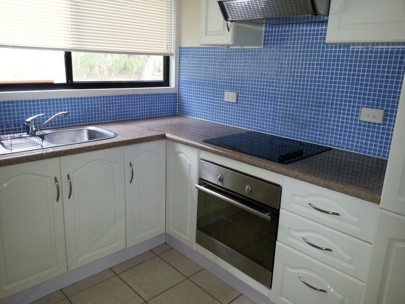 31-33 Coolabah St, Russell Island QLD 4184